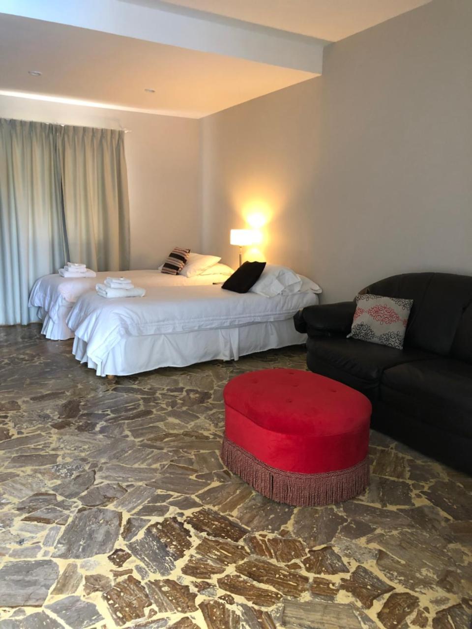 Chaglasian Wine & Suites San Rafael  Exteriér fotografie